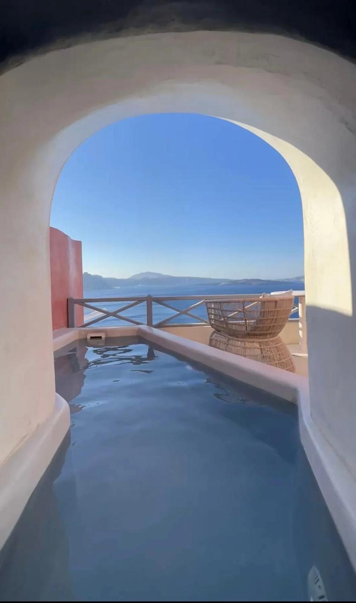 Bubble Suite Santorini أويا المظهر الخارجي الصورة