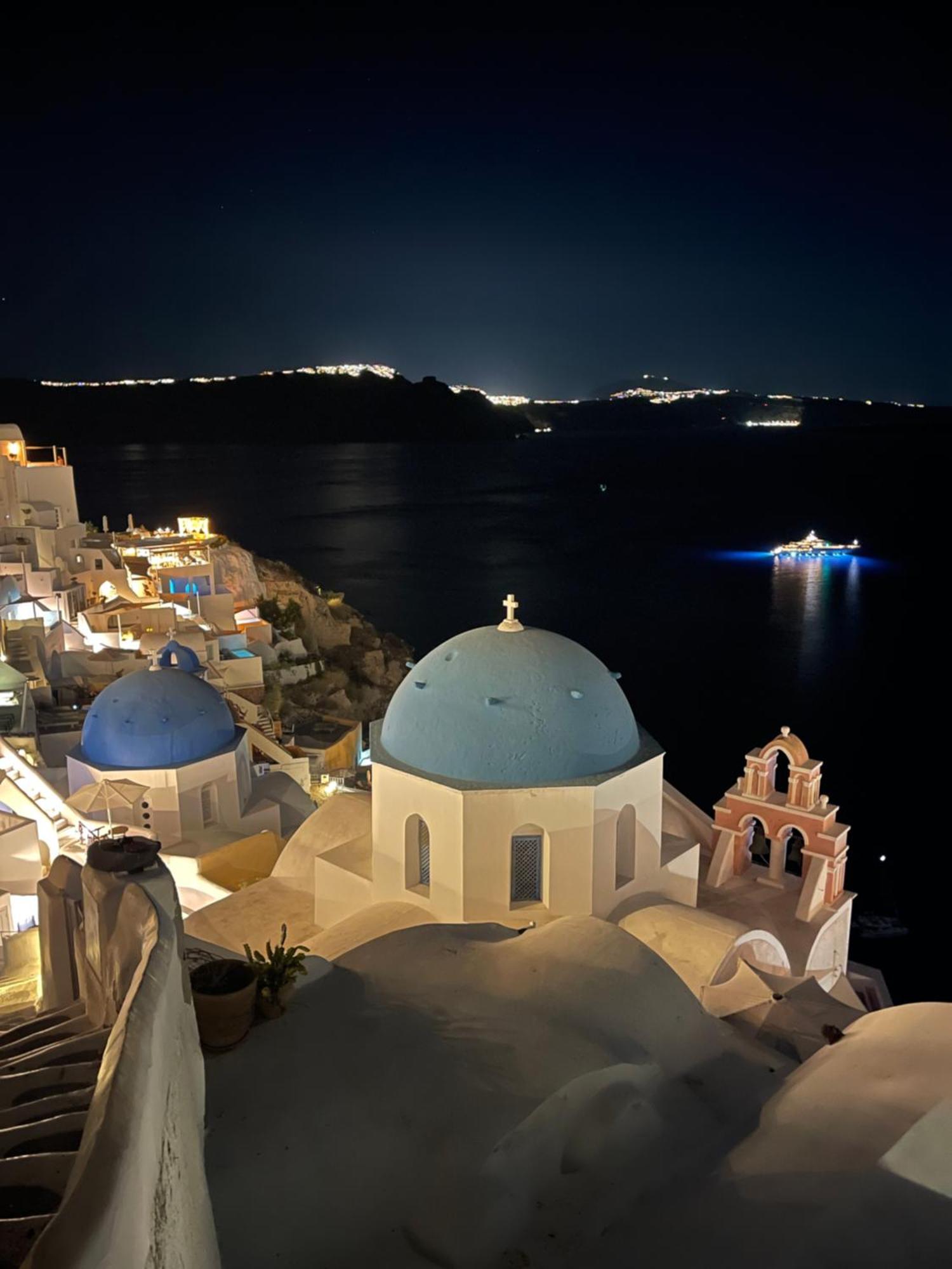 Bubble Suite Santorini أويا المظهر الخارجي الصورة